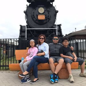 Meet your Posher, Jeneath